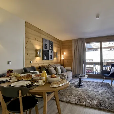 Luxueux 2 Au Coeur De 1850, Balcon, Parking Et Services Inclus - Fr-1-613a-7 Апартаменты *